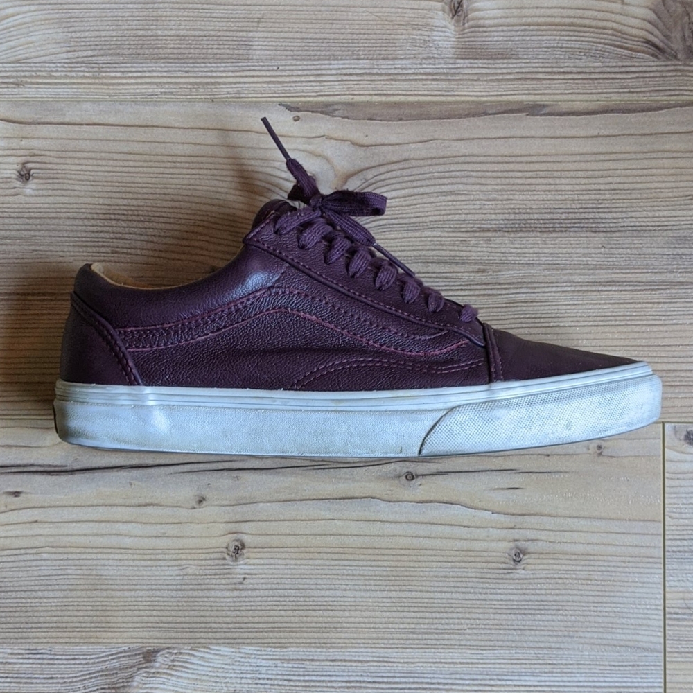 Vans Old Skool Burgundy Leather M9.5 W11